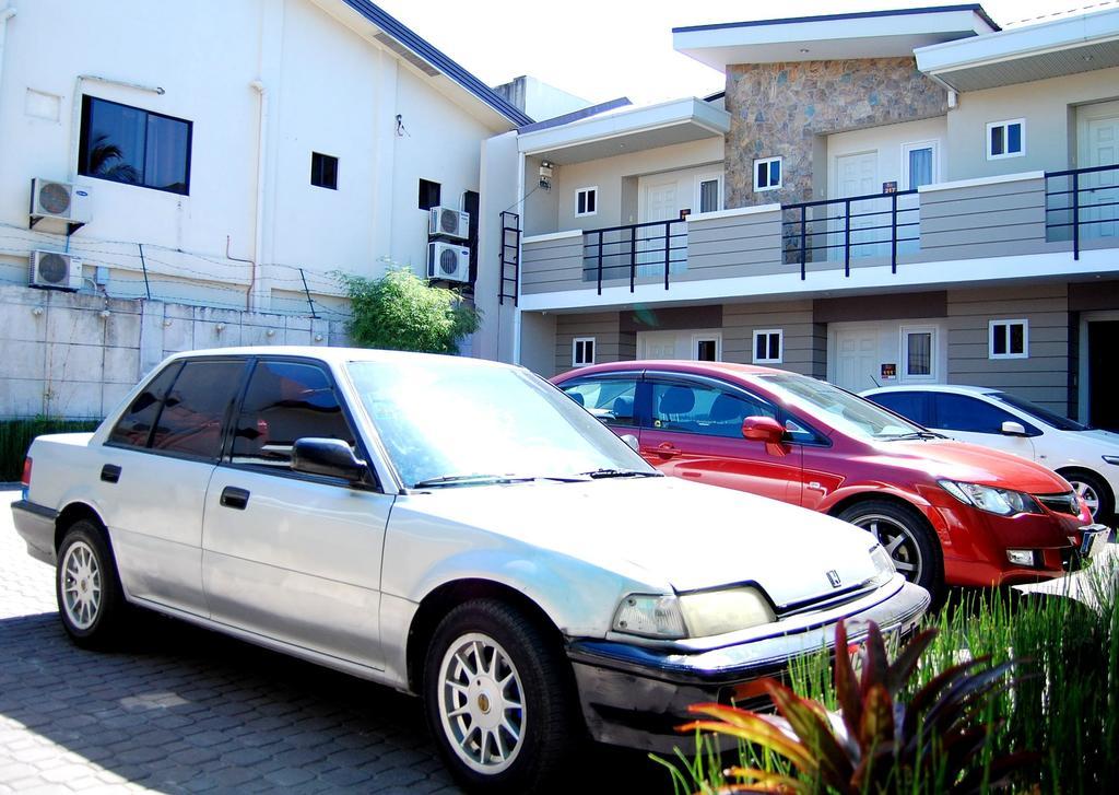 Rumi Apartelle Hotel Angeles Exterior foto